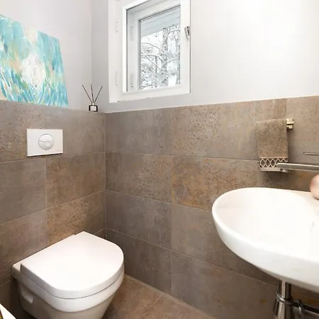 Cozy Private House In Nomme فيلة