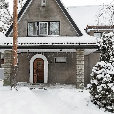 Cozy Private House In Nomme *