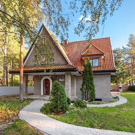 Cozy Private House In Nomme